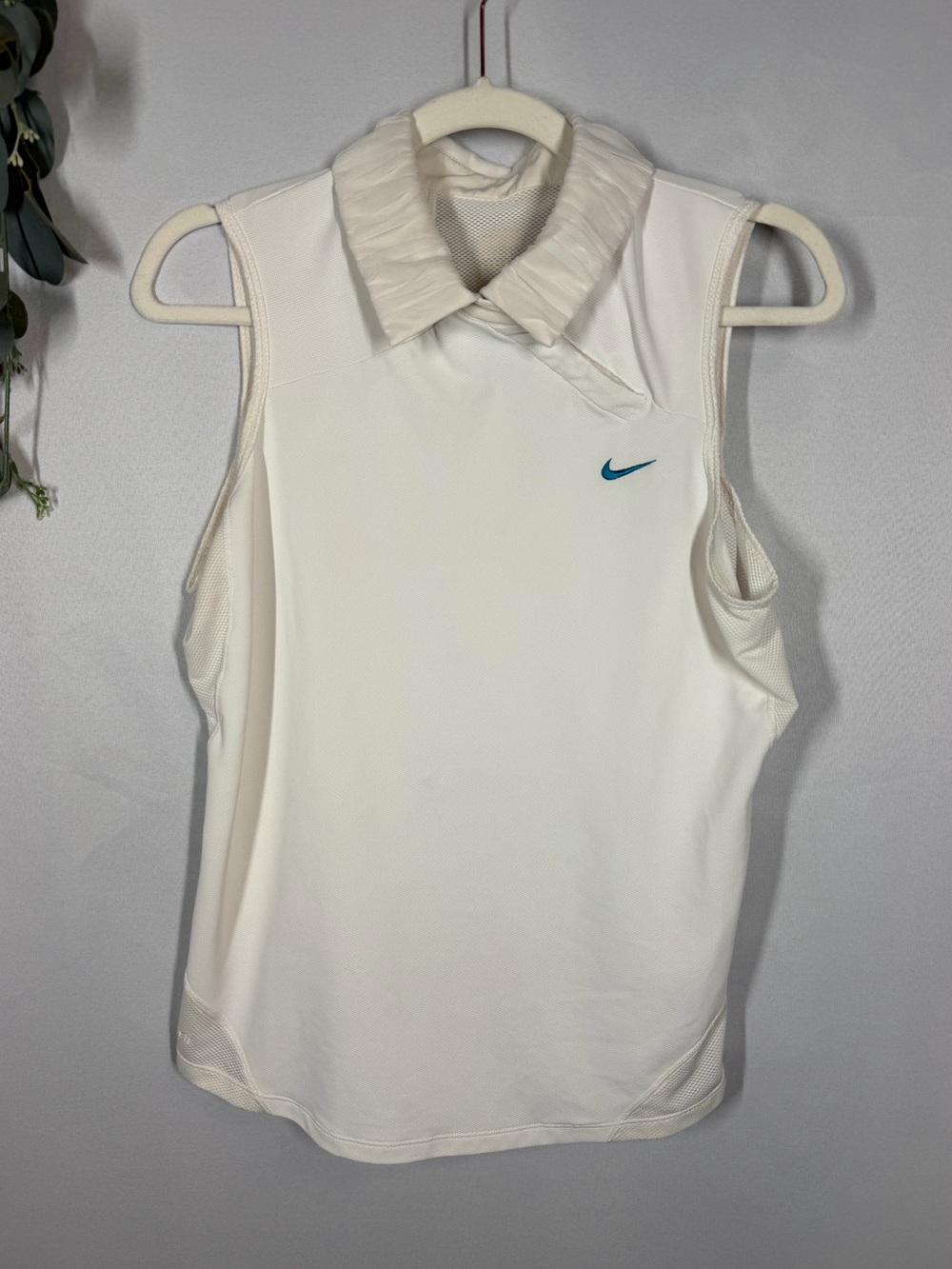 Nike | Dri-Fit Golf Polo Sleeveless Top White Teal Women's Size Large